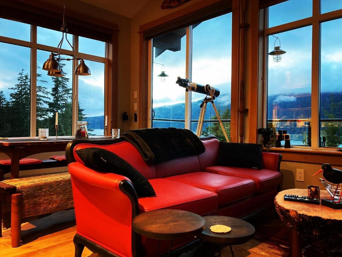 Villa Bjorn Holm à Port Renfrew Extérieur photo