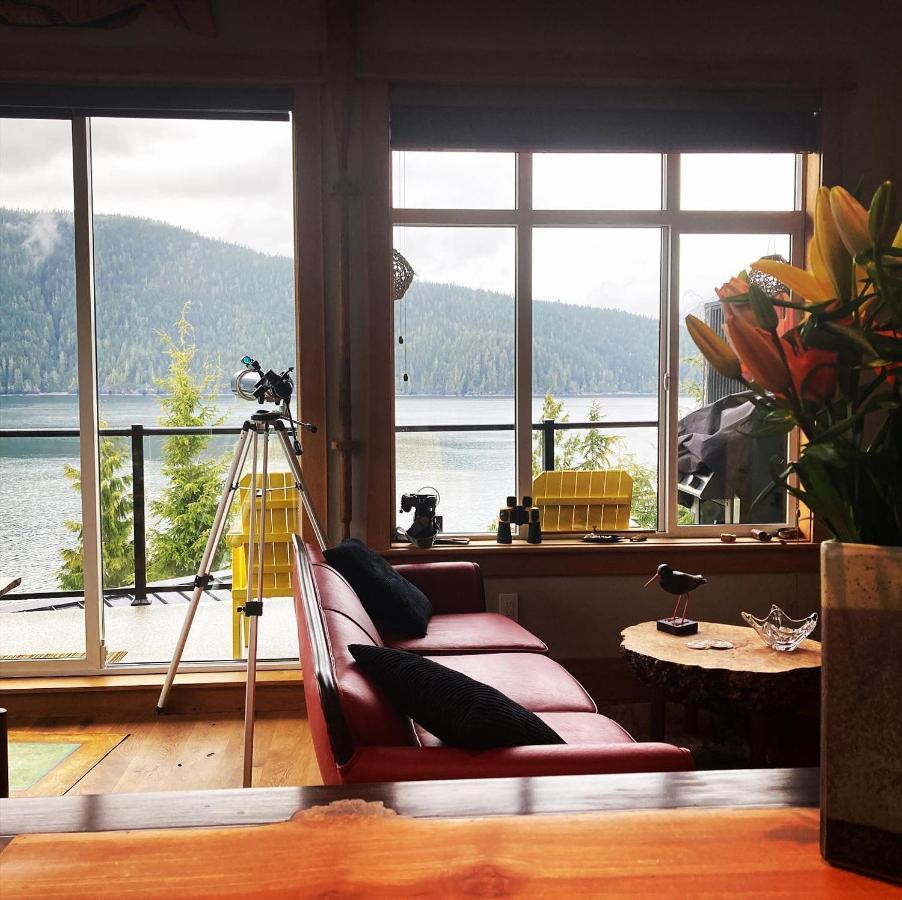 Villa Bjorn Holm à Port Renfrew Extérieur photo