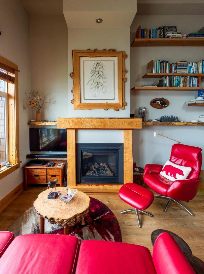 Villa Bjorn Holm à Port Renfrew Extérieur photo