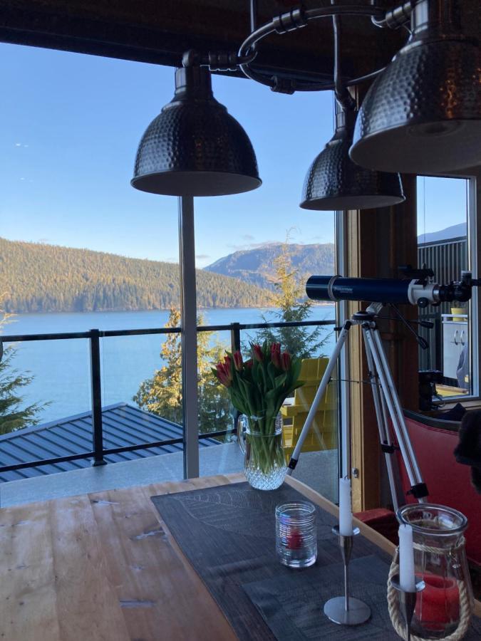 Villa Bjorn Holm à Port Renfrew Extérieur photo